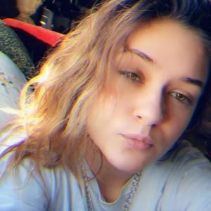 Meet your Posher, Ciera